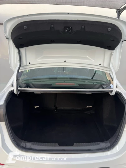 ONIX SEDAN Plus LT 1.0 12V Flex 4p Mec.