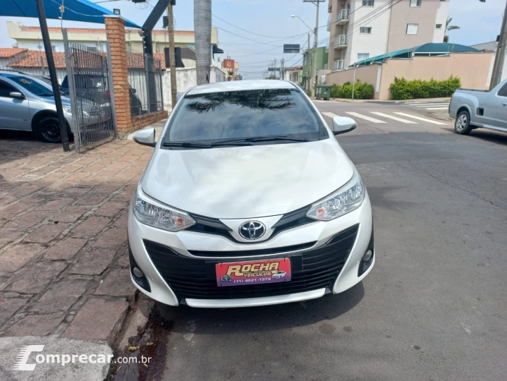 YARIS 1.5 16V Sedan XL