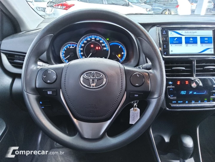 YARIS 1.5 16V FLEX SEDAN XL LIVE MULTIDRIVE
