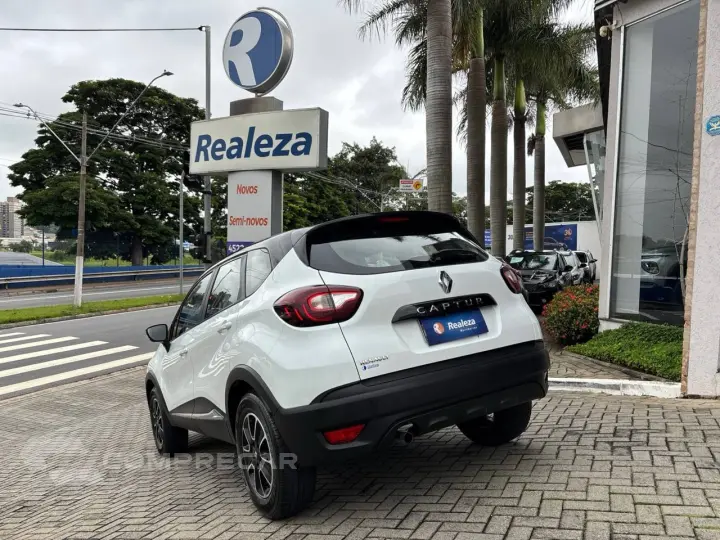 CAPTUR Life 1.6 16V Flex 5p Aut.