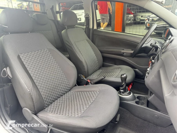 Saveiro Trendline 1.6 T.Flex 8V CD
