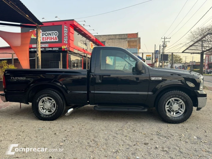 F-250 3.9 XLT 4X2 CS
