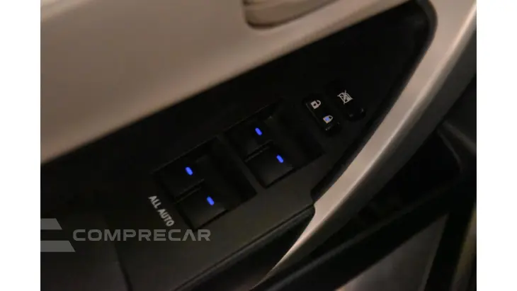 COROLLA - 2.0 XEI 16V 4P AUTOMÁTICO