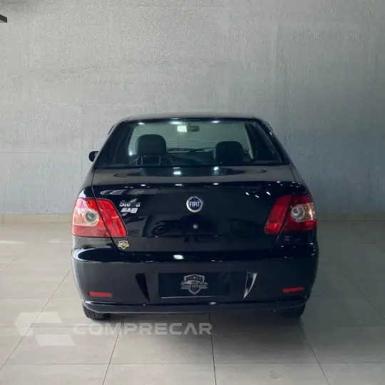 Siena Celebration 1.0 Fire Flex 8V 4p