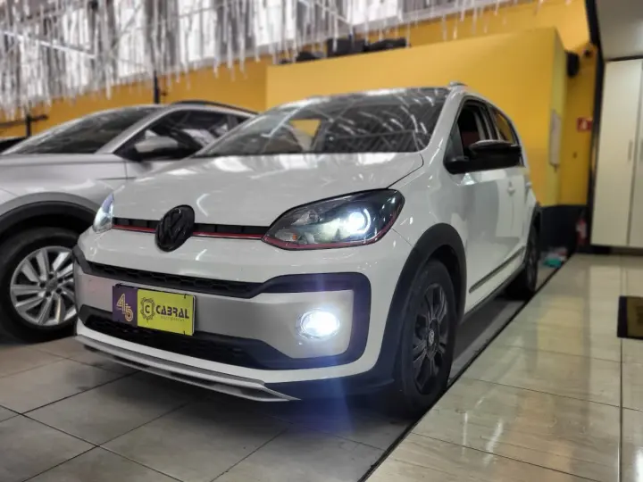 up! cross 1.0 TSI Total Flex 12V 5p