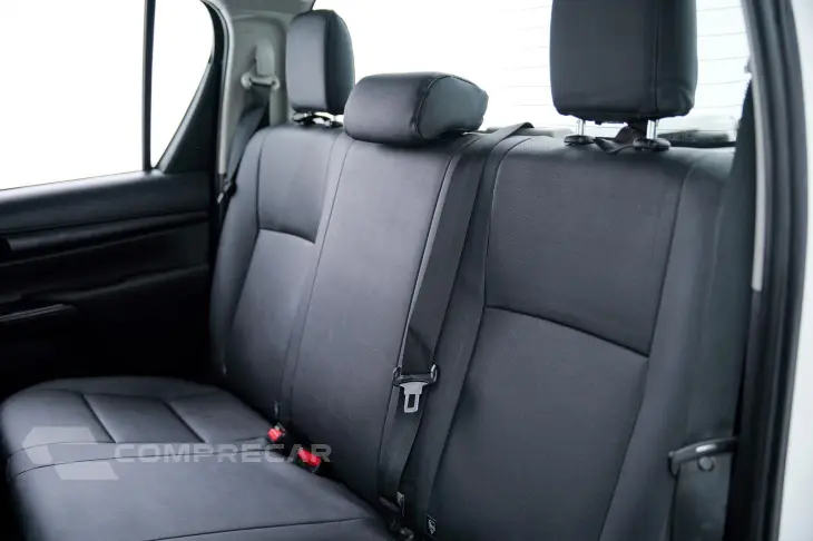 Hilux CD 4x4 2.8 Diesel Mec.