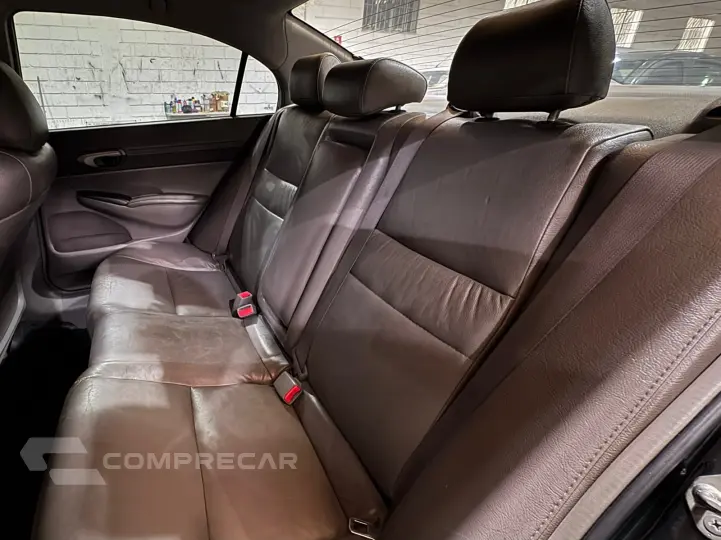 CIVIC 1.8 LXS 16V