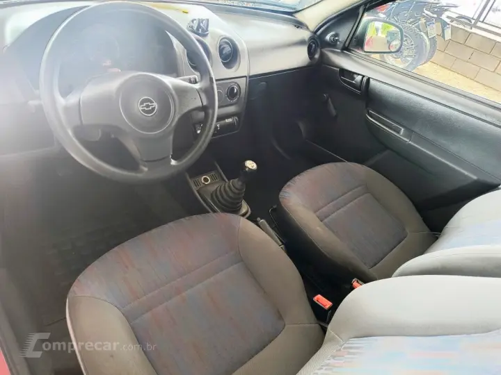 CELTA 1.0 MPFI Life 8V