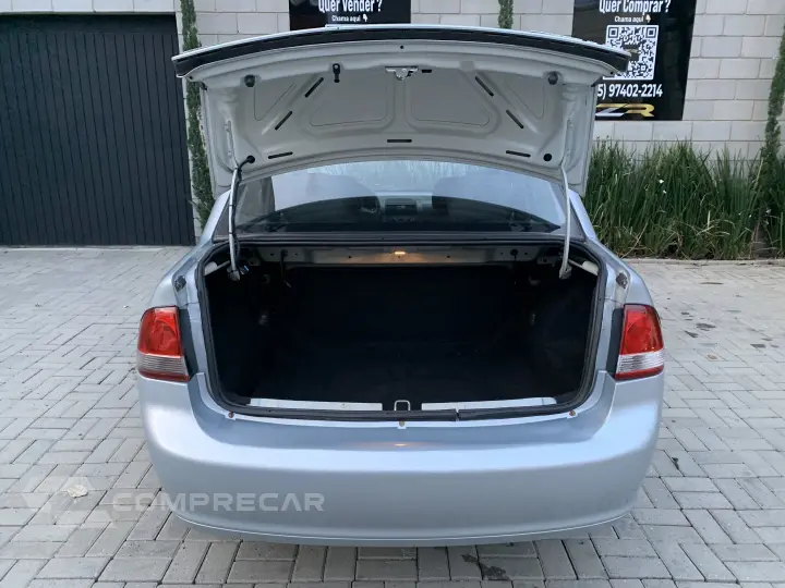 CLASSIC 1.0 MPFI LS 8V FLEX 4P MANUAL