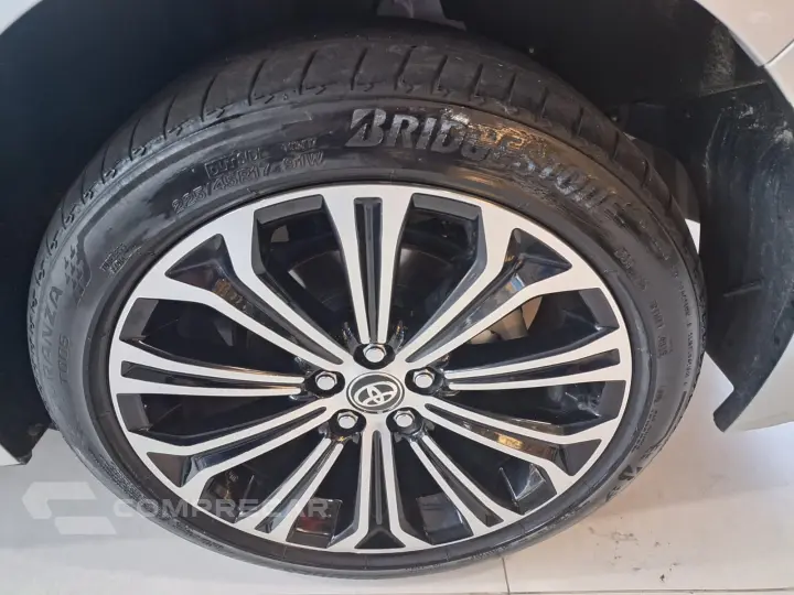 COROLLA 1.8 VVT-I Hybrid Altis