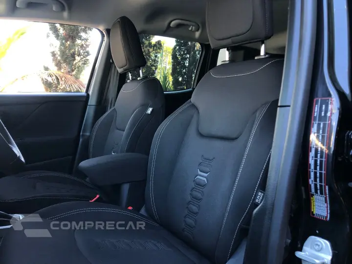Renegade 1.3 T270 Turbo Flex Sport At6