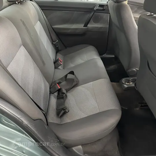 Polo Sed. COMFORT. 1.6 Mi Tot. Flex 8v