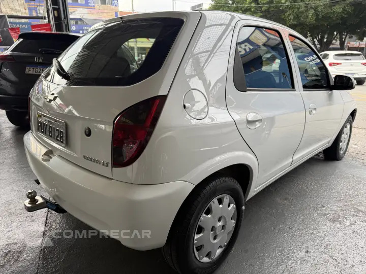 CELTA 1.0 MPFI LT 8V