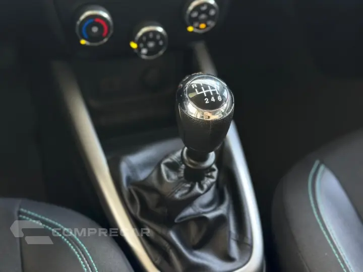 ONIX 1.4 MPFI LT 8V FLEX 4P MANUAL
