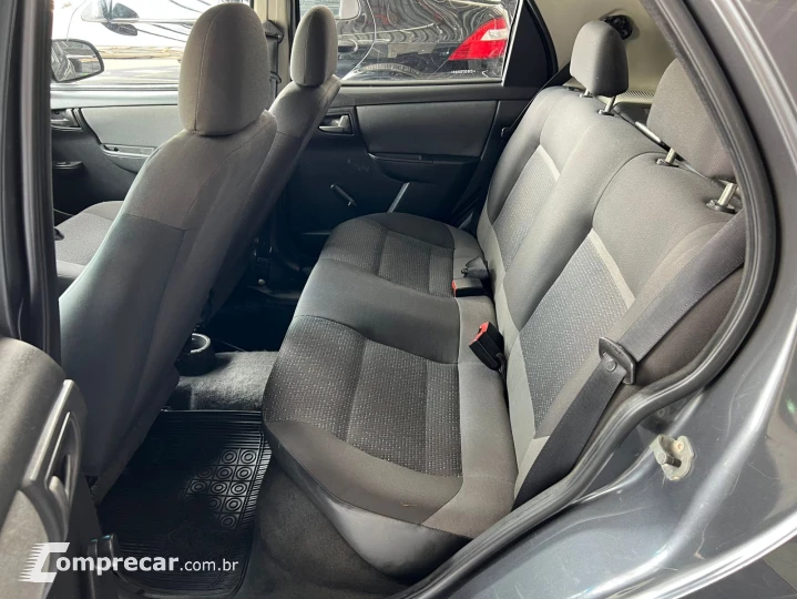 CELTA 1.0 MPFI LT 8V