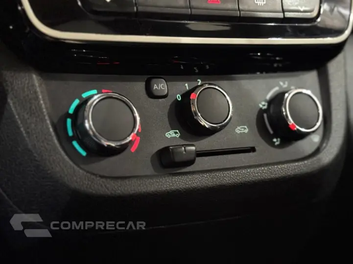 KWID 1.0 12V SCE Intense