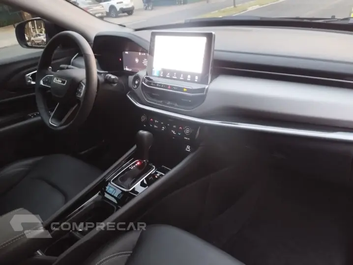 Compass 1.3 16V 4P FLEX LONGITUDE T270 TURBO AUTOMÁTICO