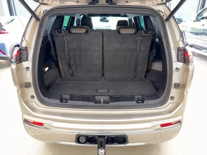 COMMANDER 2.0 Td380 Turbo Overland