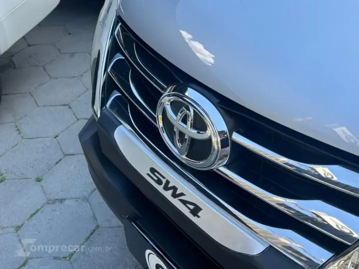 HILUX SW4 2.7 SRV 7 LUGARES 4X2 16V FLEX 4P AUTOMÁTICO