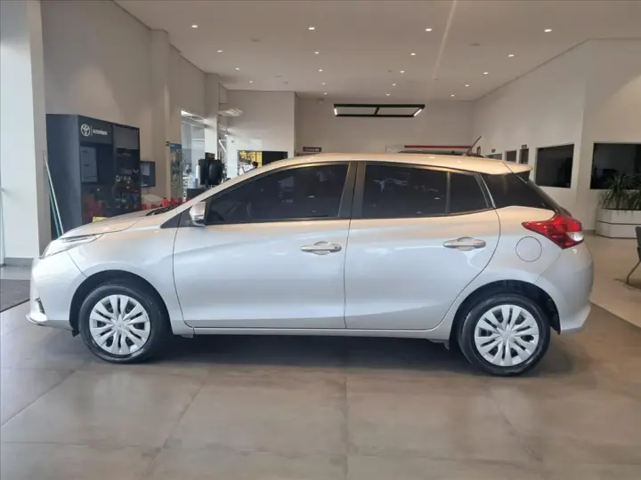 YARIS 1.5 16V FLEX XL MULTIDRIVE