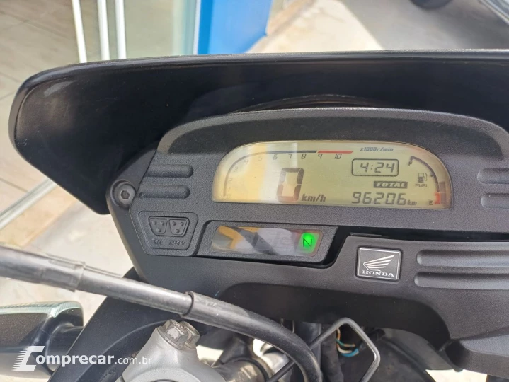 XRE 300 Modelo sem Versão