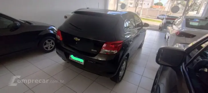 Onix Hatch 1.0 4P FLEX LS