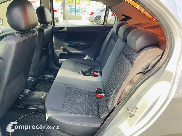 VOYAGE - 1.6 MI CITY 8V 4P MANUAL