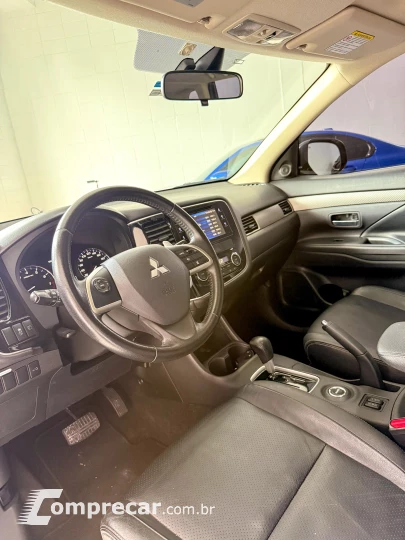 OUTLANDER 3.0 GT 4X4 V6 24V