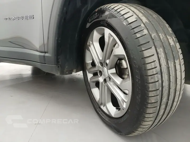 COMPASS 2.0 TD350 TURBO DIESEL LONGITUDE AT9