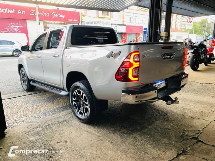 HILUX 2.8 D-4d Turbo CD SRV 4X4