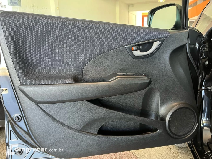 FIT 1.4 DX 16V