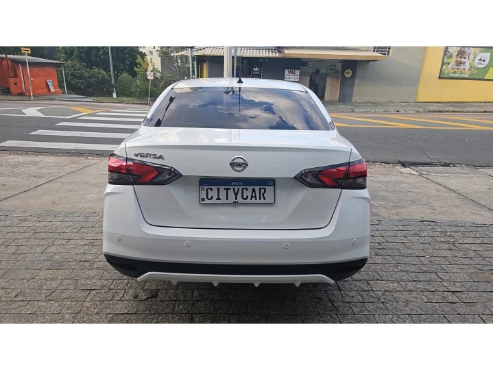 VERSA 1.6 16V FLEX SENSE XTRONIC