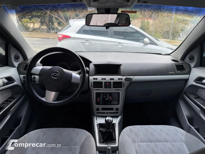 Vectra Elegan. 2.0 MPFI 8V FlexPower Mec