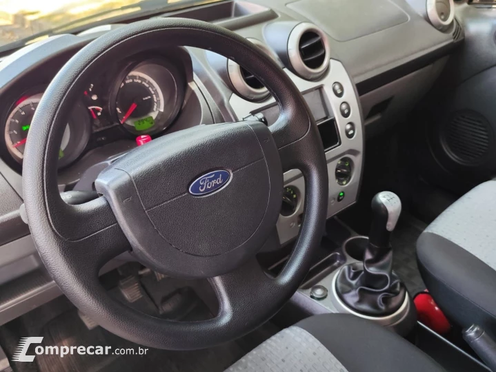 FIESTA 1.6 MPI SEDAN 8V FLEX 4P MANUAL