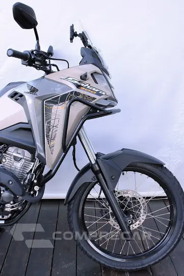 HONDA XRE 300 SAHARA ADVENTURE