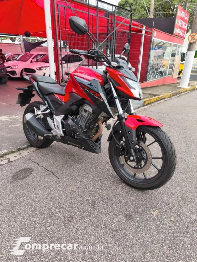 CB 300 F Twister ABS