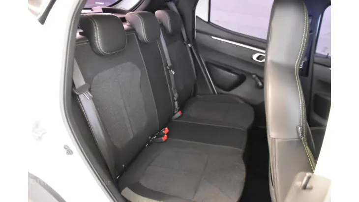 KWID - 1.0 12V SCE OUTSIDER MANUAL