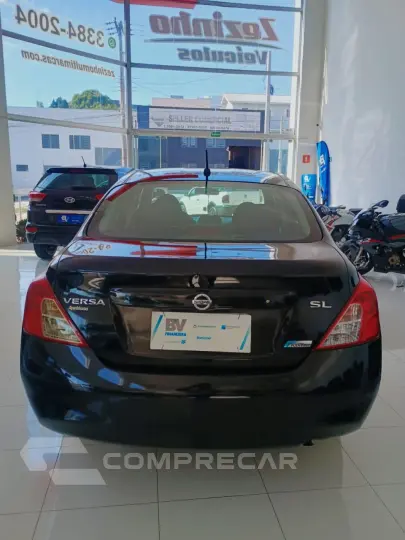 Versa Sedan 1.6 16V 4P FLEX SL