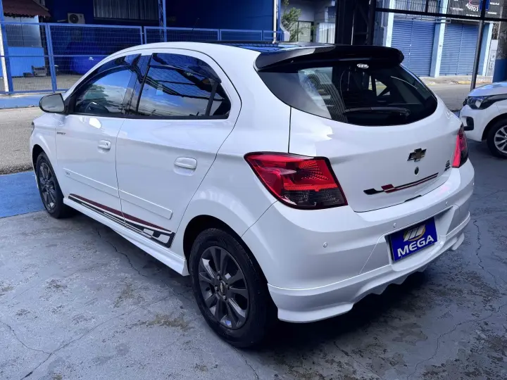 ONIX 1.4 MPFI Effect 8V