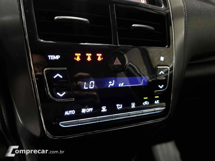 YARIS 1.5 16V FLEX SEDAN XL LIVE MULTIDRIVE
