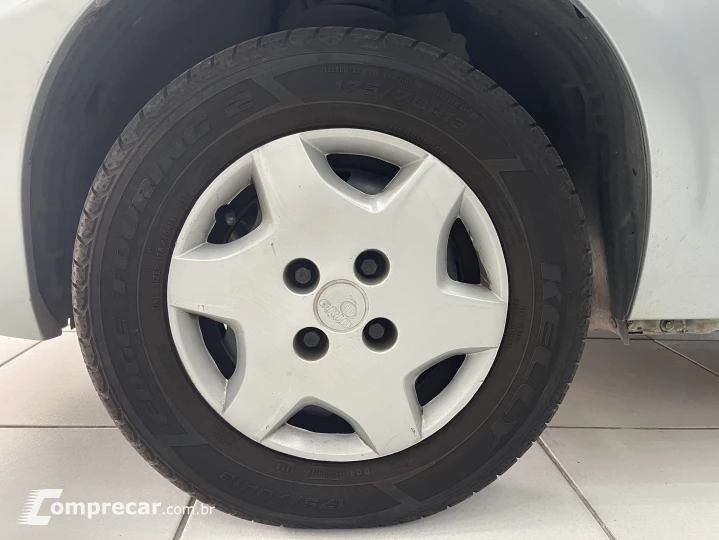 CELTA 1.0 MPFI LT 8V