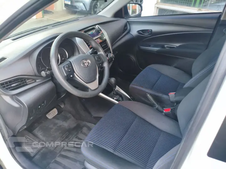 Yaris Sedan 1.5 16V 4P FLEX XL MULTIDRIVE AUTOMÁTICO CVT