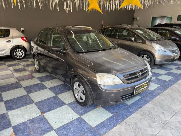 CORSA 1.0 MPFI Maxx Sedan 8V