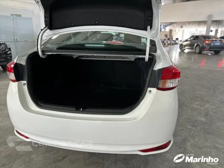 YARIS 1.5 16V FLEX SEDAN XS MULTIDRIVE