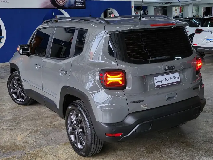 RENEGADE 1.3  T270 TURBO FLEX LONGITUDE AT6