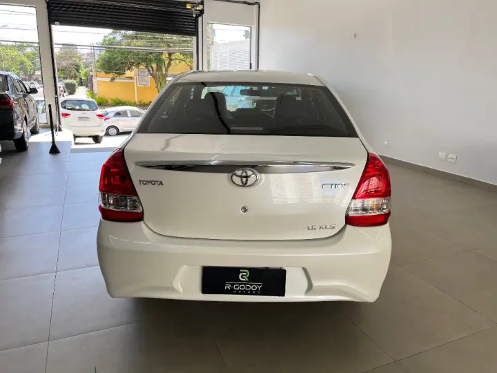 ETIOS XLS Sedan 1.5 Flex 16V 4p Aut.