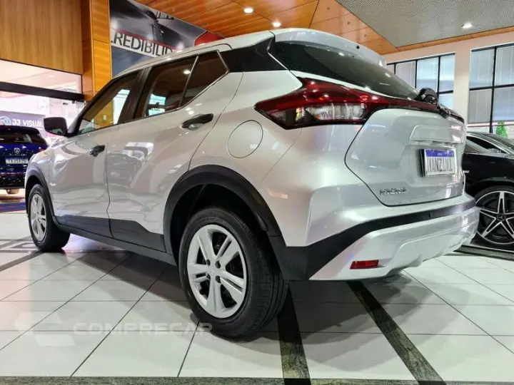 KICKS ACTIVE CVT