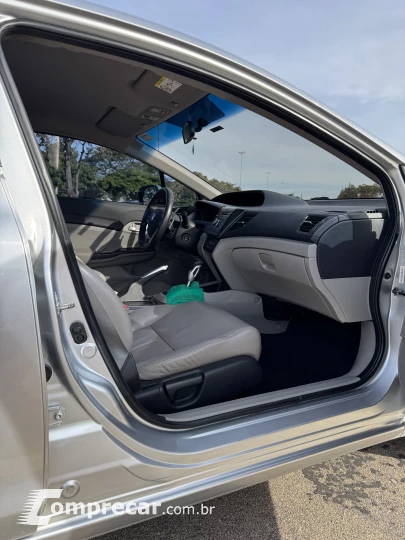 CIVIC 2.0 LXR 16V