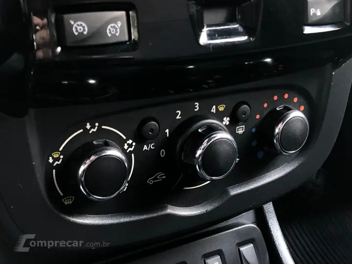 Duster 2.0 Dynamique 4X2 16V Flex 4P Automático