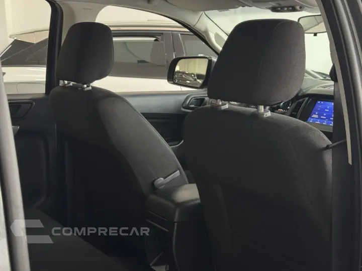 Ranger 3.2 20V CABINE DUPLA 4X4 STORM TURBO DIESEL AUTOMÁTIC